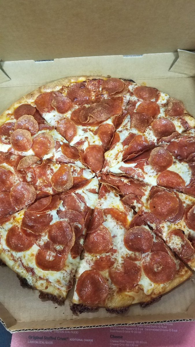 sigmapoet1914's tweet image. Hey @TomBrady , I got my @pizzahut today for the NFL Playoffs.   Can yall mail me a Pizza ....Hut tshirt ? #BestInTheWorld
