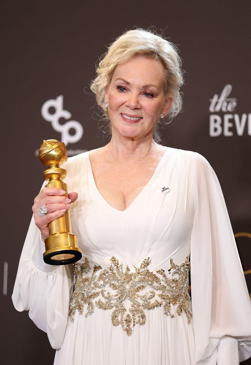 ferguseinplaza's tweet image. greedy bitch