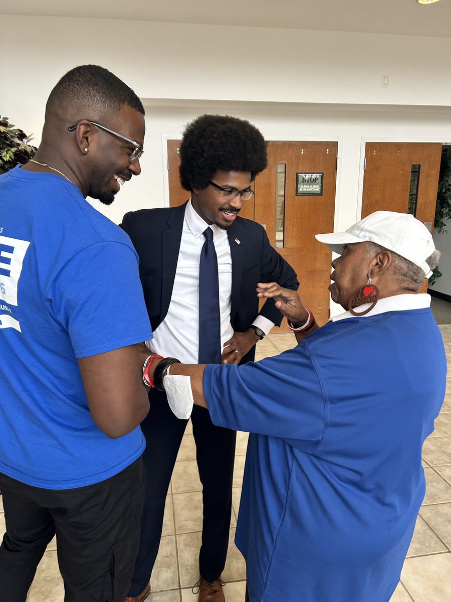 Justin J. Pearson tweet media