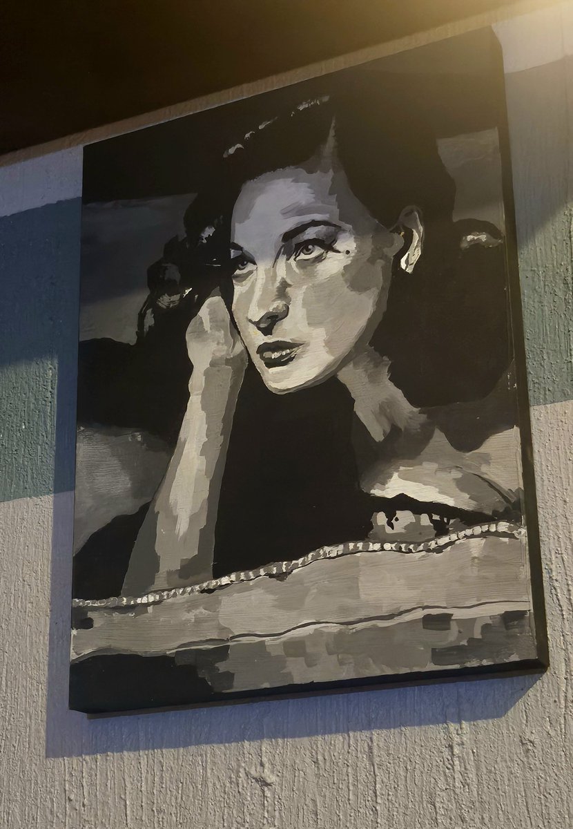 DITA. Retrato en acrílico que hice en mi clases de pintura hace más de una década.