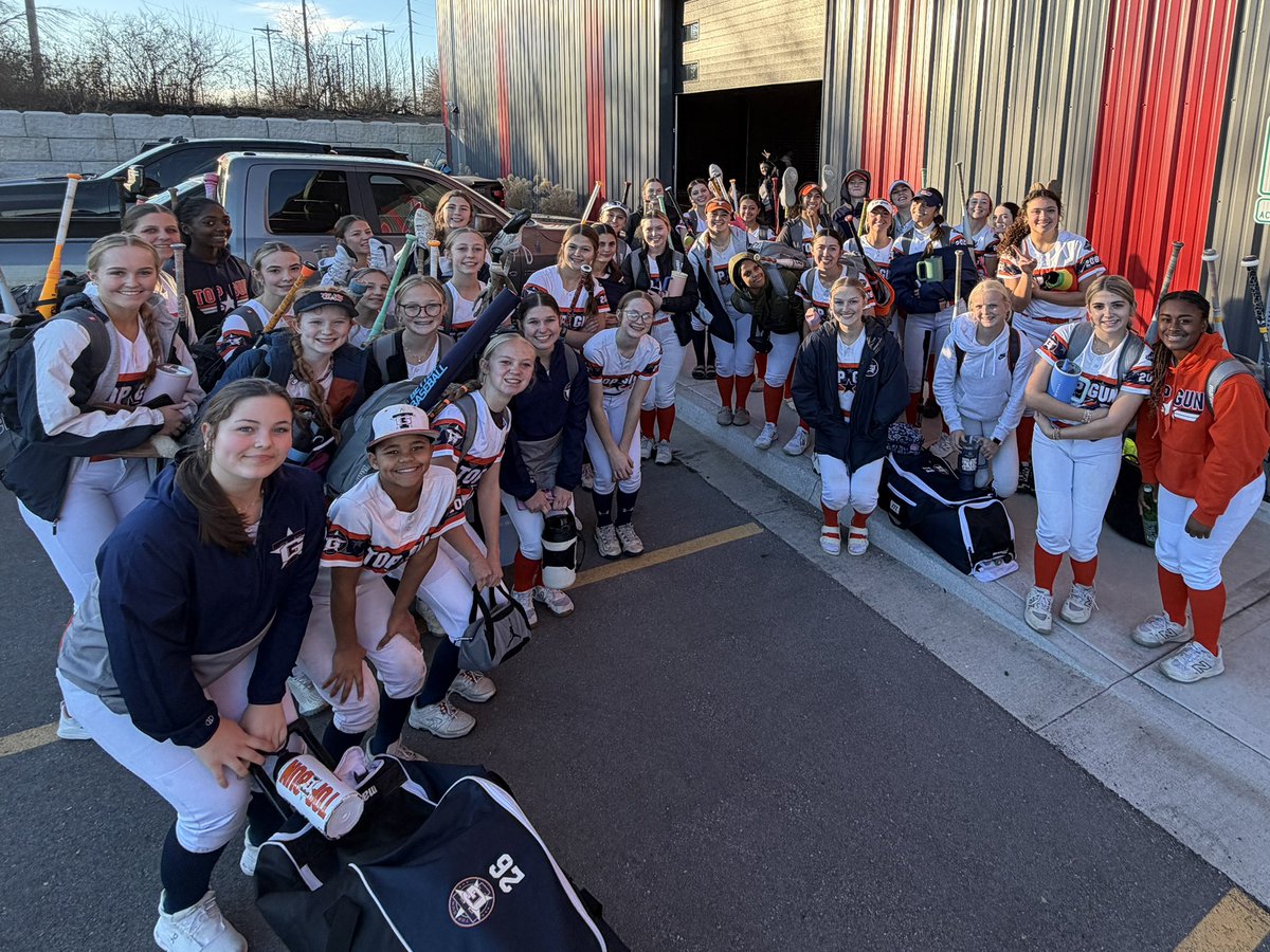 National Weekend in KC for the 14u and 16u National Program. The energy, the fundys, the competition, and the lessons learned is what puts the TOP in unsTOPpable! 

Appreciate all the players who are committed to showing up for each other NO MATTER WHAT! The culture here is what