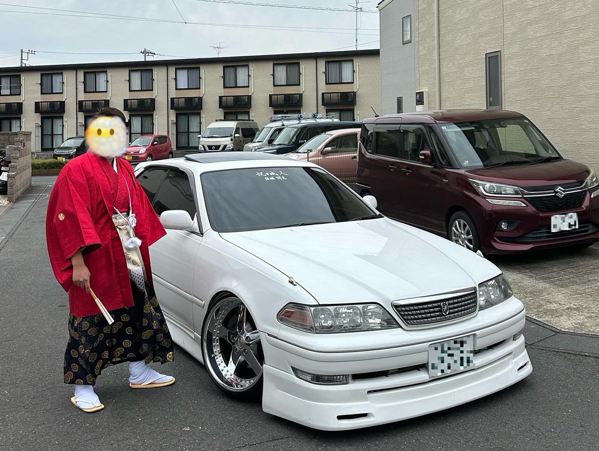 でおん tweet media