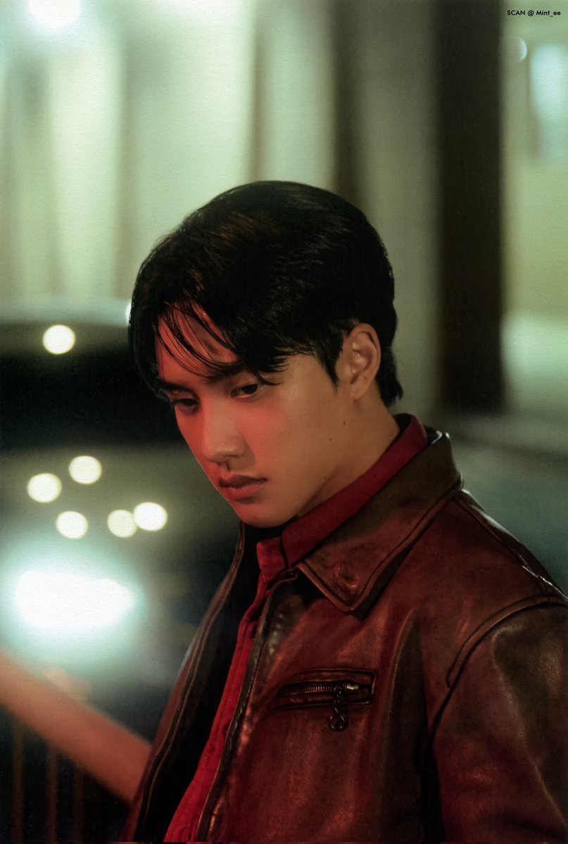 dd__dandelion's tweet image. Kyungsoo in a leather jacket giving Expectation era vibes, but the blitzway version? Aged like fine wine!
