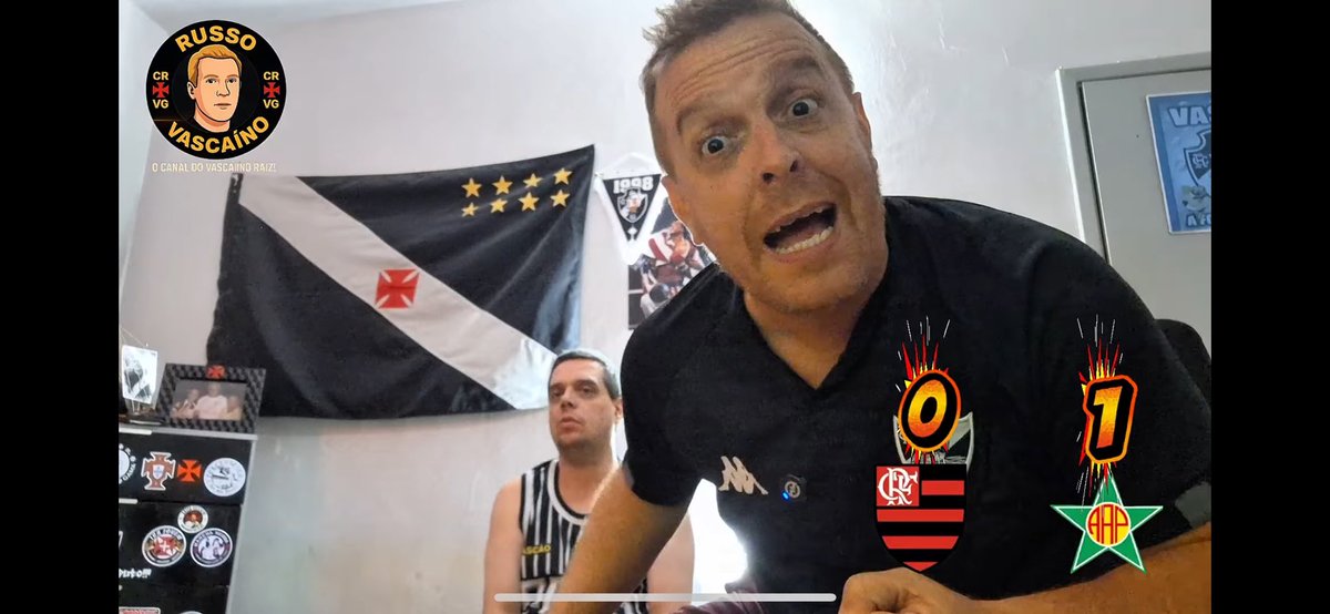 fredtpontes's tweet photo. Como pode a internet produzir tanto material lixo feito por gente imbecil. Cara perder tempo e querendo ganhar like secando dessa forma. Mais idiota quem ainda perde tempo. Socorro por isso o Vasco não cresce e não sai da merda @ColunadoFla https://t.co/yiPd2H29Sh