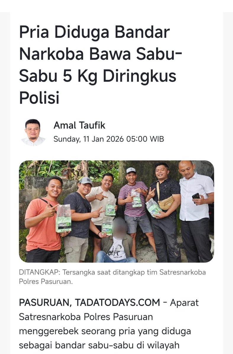 ellatompell's tweet image. upaya memberantas narkoba terus dilakukan, polisi meringkus pria yang diduga terlibat jaringan peredaran sabu sabu dengan total 5 kg. penanganan kasus berjalan sesuai prosedur dan Penanganan Secara Profesional #KinerjaBerantasKejahatan