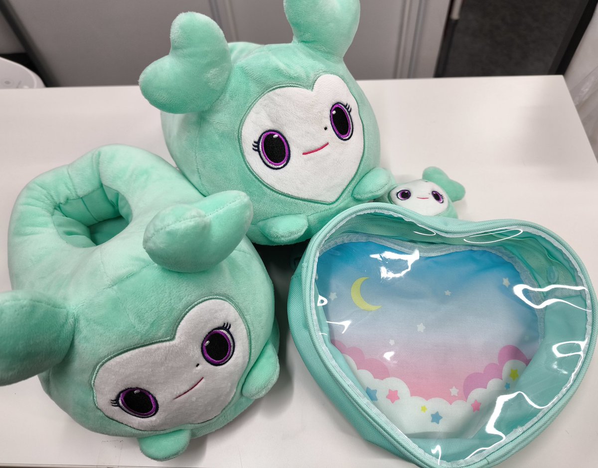 ミナちゃん商品 TWICE 🍭 【入荷情報】 TWICEミナちゃんのグッズが多数入荷いたしまし