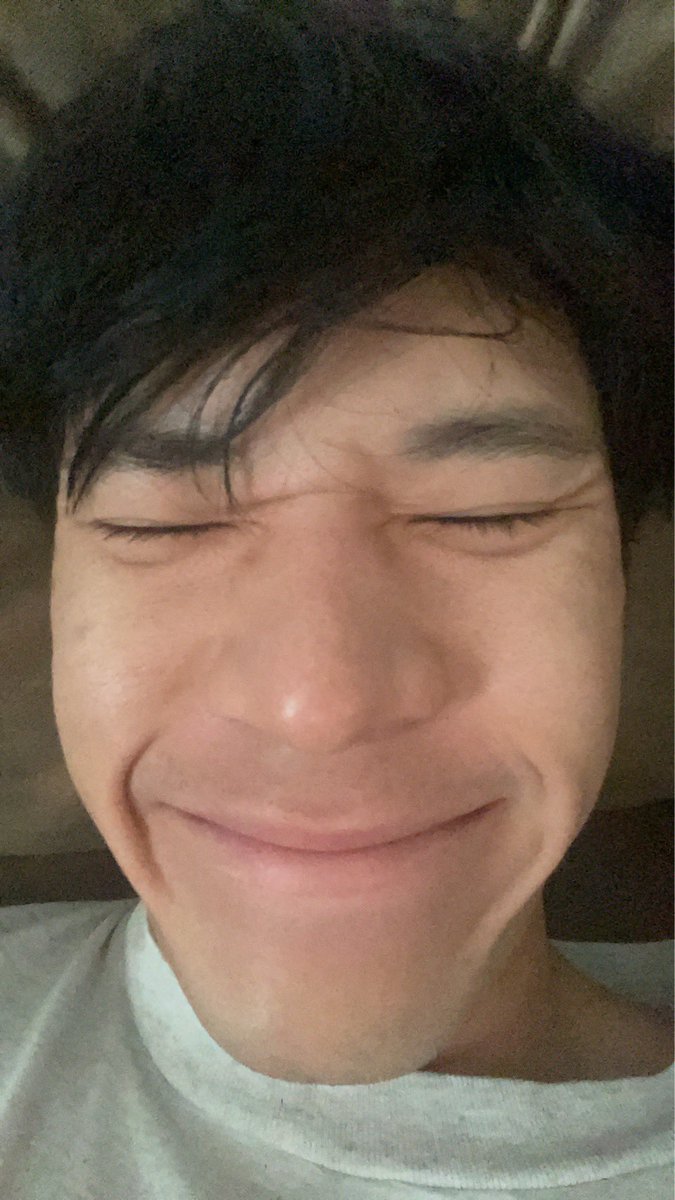 tantansobsessed's tweet image. น่าร้ากว่ะ ยิ้มกระเบนแล้วน่ารักเผื่อคนทั้งโลก ㅠㅠㅠㅠ