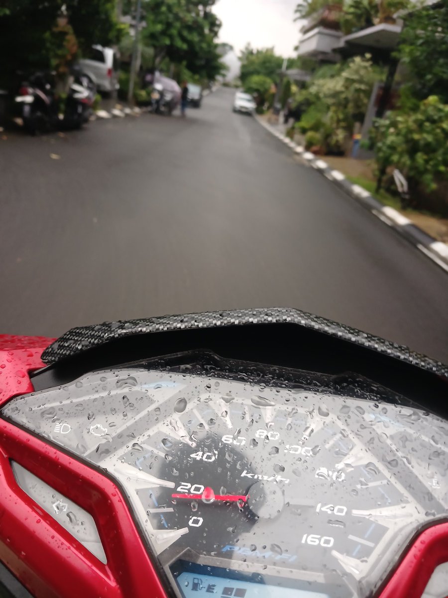 bdl257's tweet photo. 😶‍🌫️ https://t.co/ThuUkHuX2r