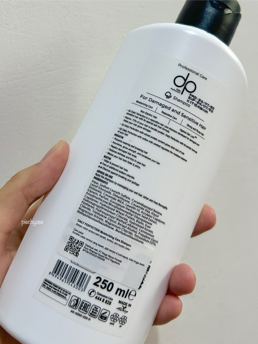 piechyzee's tweet image. ternyata sodium chloride (garam ) di shampo biasa bisa bikin kulit kepala gatal, kering dan bikin rontok

apalagi  kalo rambut habis keratin treatment atau smoothing, garam bisa rusak hasilnya

nah shampo SALT FREE gini cocok buat rambut yang sering rontok, kusam atau sering hair…