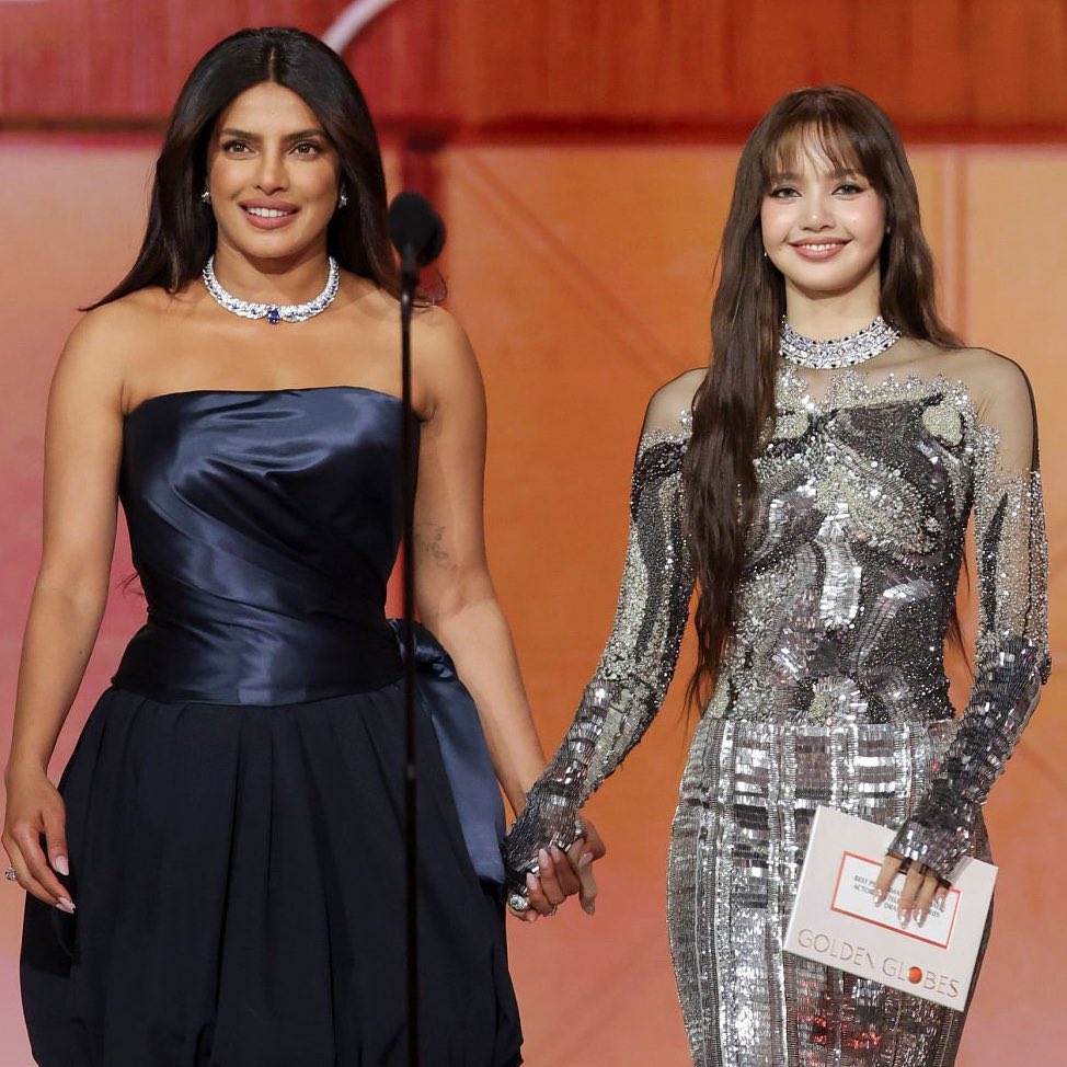 lalisahourIy's tweet image. lisa and priyanka are literally the hottest duo