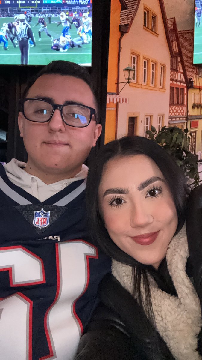 _TubbyJxys's tweet photo. #NFLenTelivisa https://t.co/K9ETUHx35M