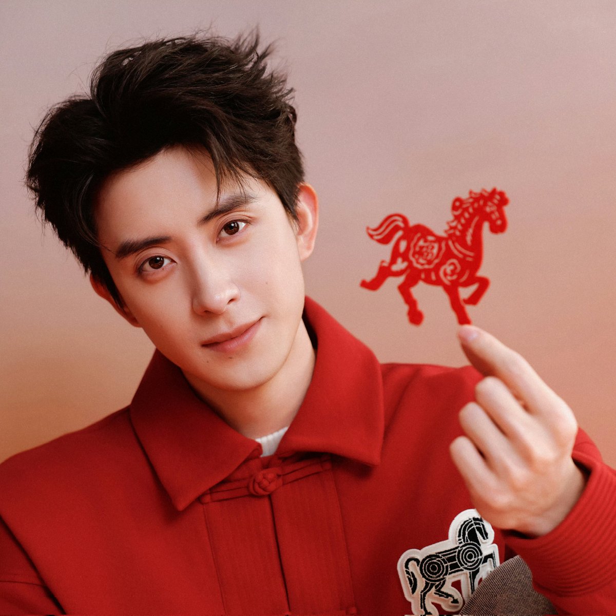 CEntMelons's tweet image. #AoRuipeng is going to make a guest appearance in #WildBloom #狂花 

(🍉unverifiable source)