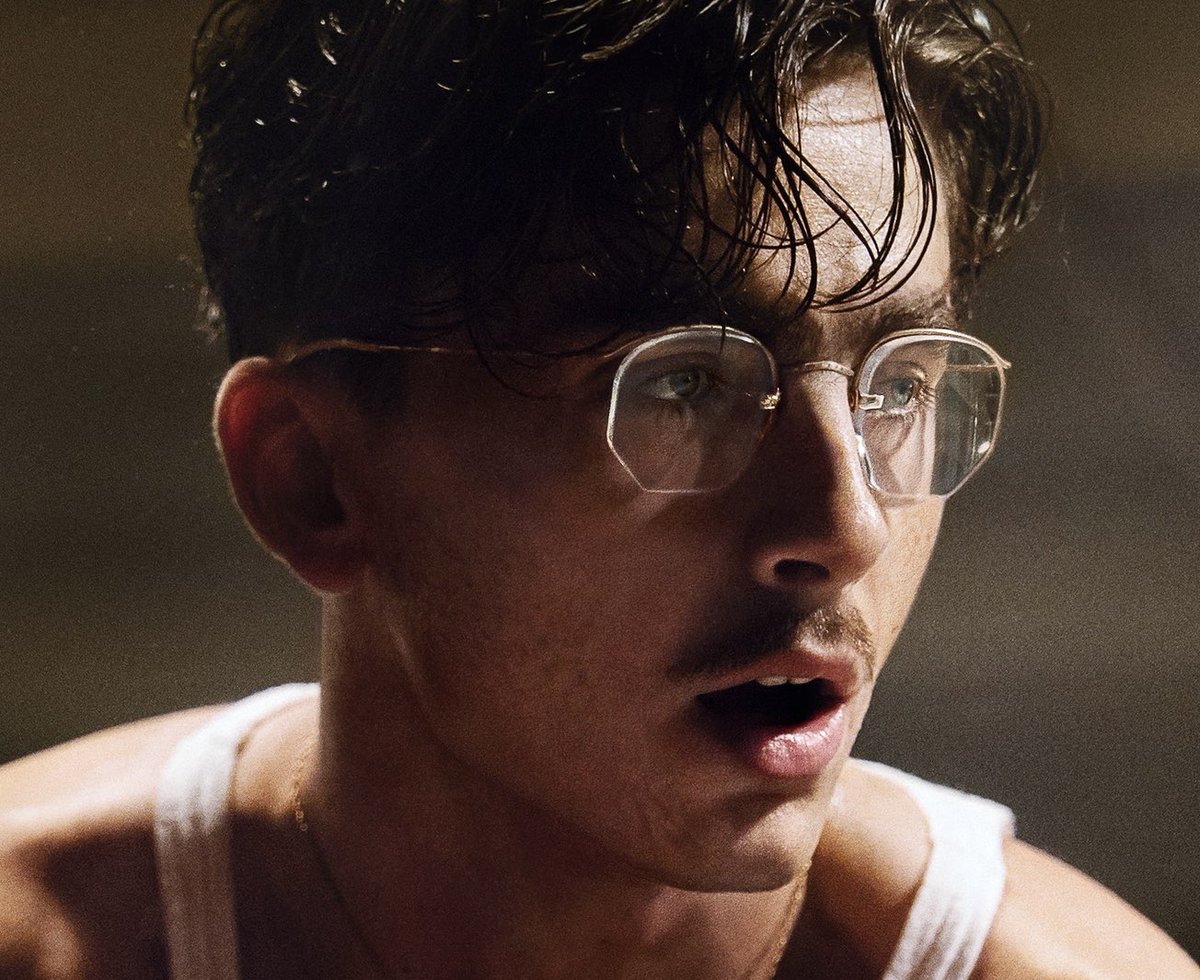 FilmUpdates's tweet image. Timothée Chalamet becomes the youngest winner in the Best Actor in a Motion Picture Musical or Comedy category at the #GoldenGlobes