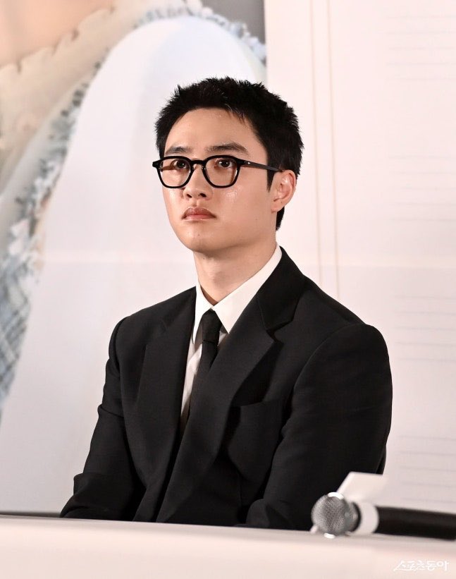 kyungsooupdate_'s tweet image. 📰 NEWS | 260112

Actor &amp;amp; singer Doh Kyungsoo’s fan group continues its beautiful tradition

In celebration of Doh Kyungsoo’s birthday, fan group “Doh Kyungsoo Daum” donated for the 7th consecutive year, bringing the total donation amount to 151.08 million won since 2018.