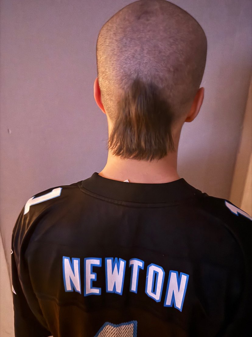 _Lavar_Baller_'s tweet photo. My buddy’s new cut looks great! Can’t wait to see the first hate crime he commits #inbred https://t.co/V8uEApOoS8