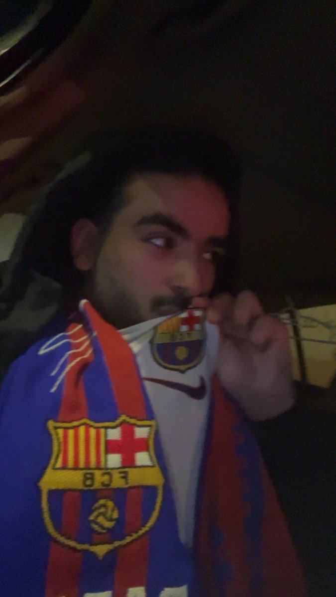 Closefir's tweet photo. إحتفالية بطولة السوبر اللي راحت لأعظم نادي بالعالم❤️💙 https://t.co/W82vESrXjK