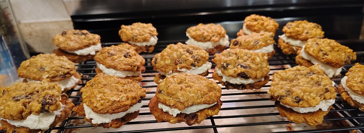 You remember oatmeal cream pies? Got some oatmeal raisin cream pie activities going on here!