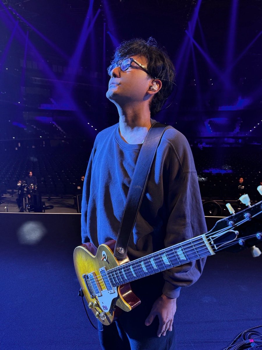 年末のライブ、Grande uomoからいただいた（ありがとうございます）ストラップ。「良い革」感がすごいです。