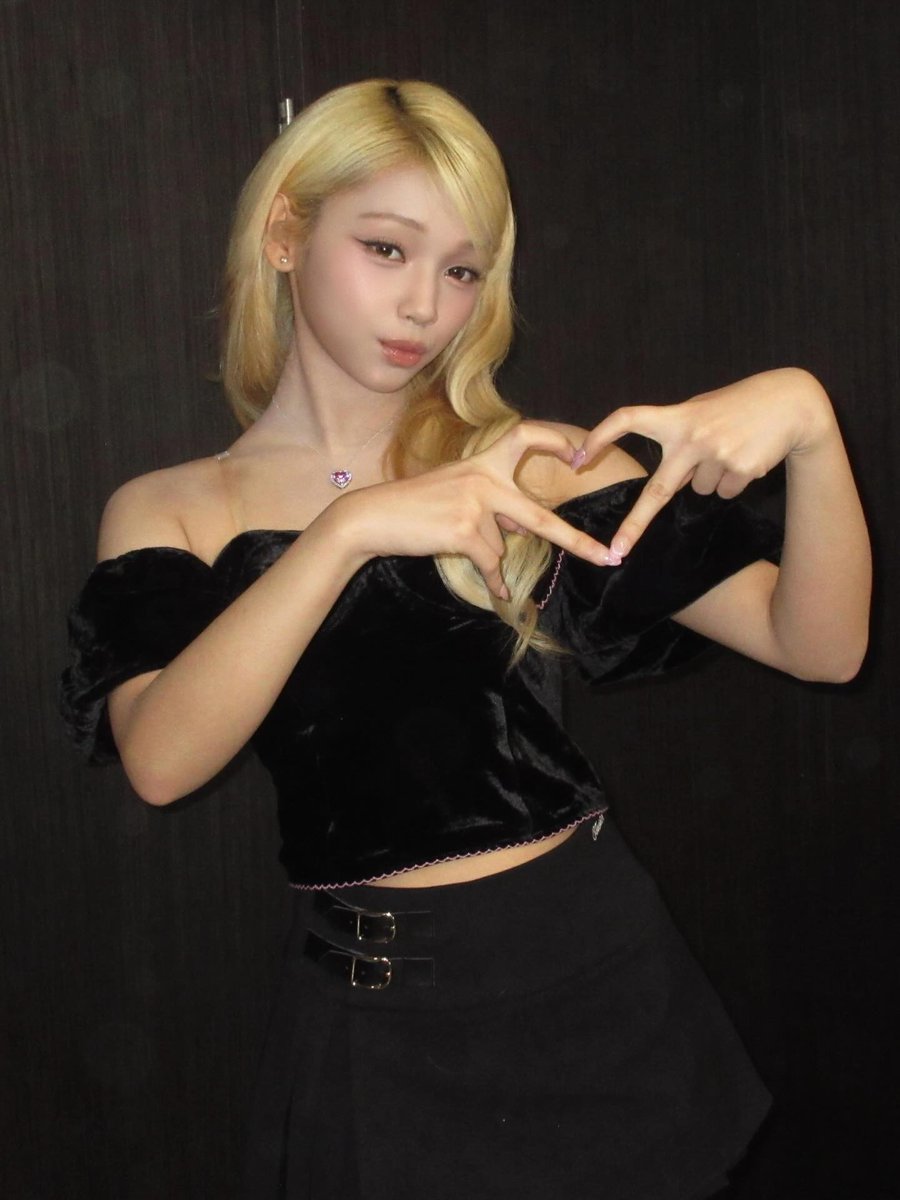 👑Gehlee’s visuals belong in a magazine

#UNIS #GEHLEE