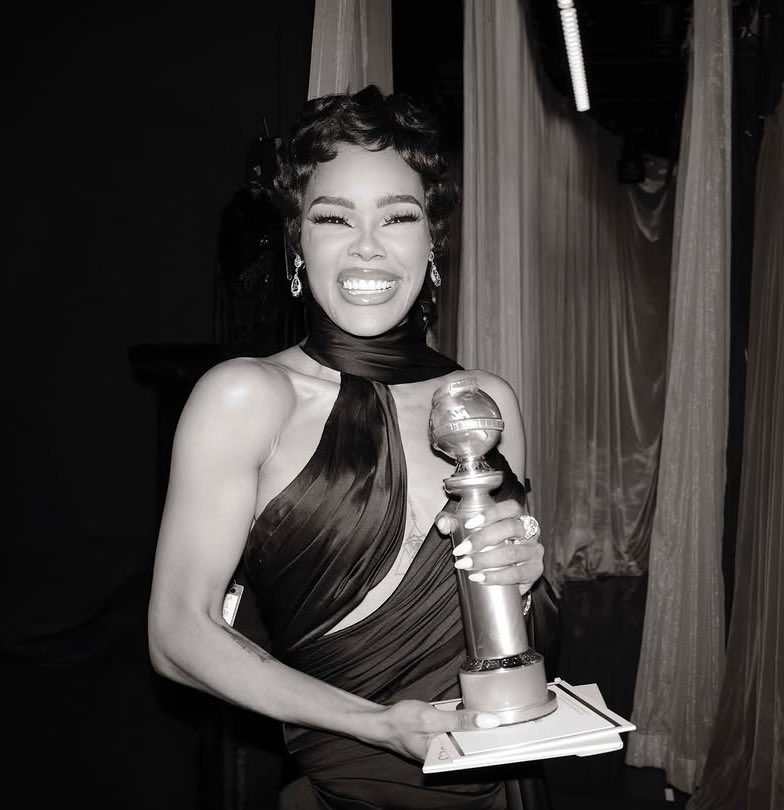 Teyana Taylor photographed by Greg Williams at the #GoldenGlobes📷