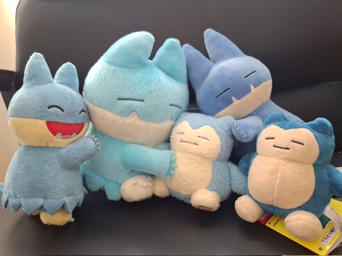 なんだ…この光景は！😍😍😍
#ゴンベ
#カビゴン