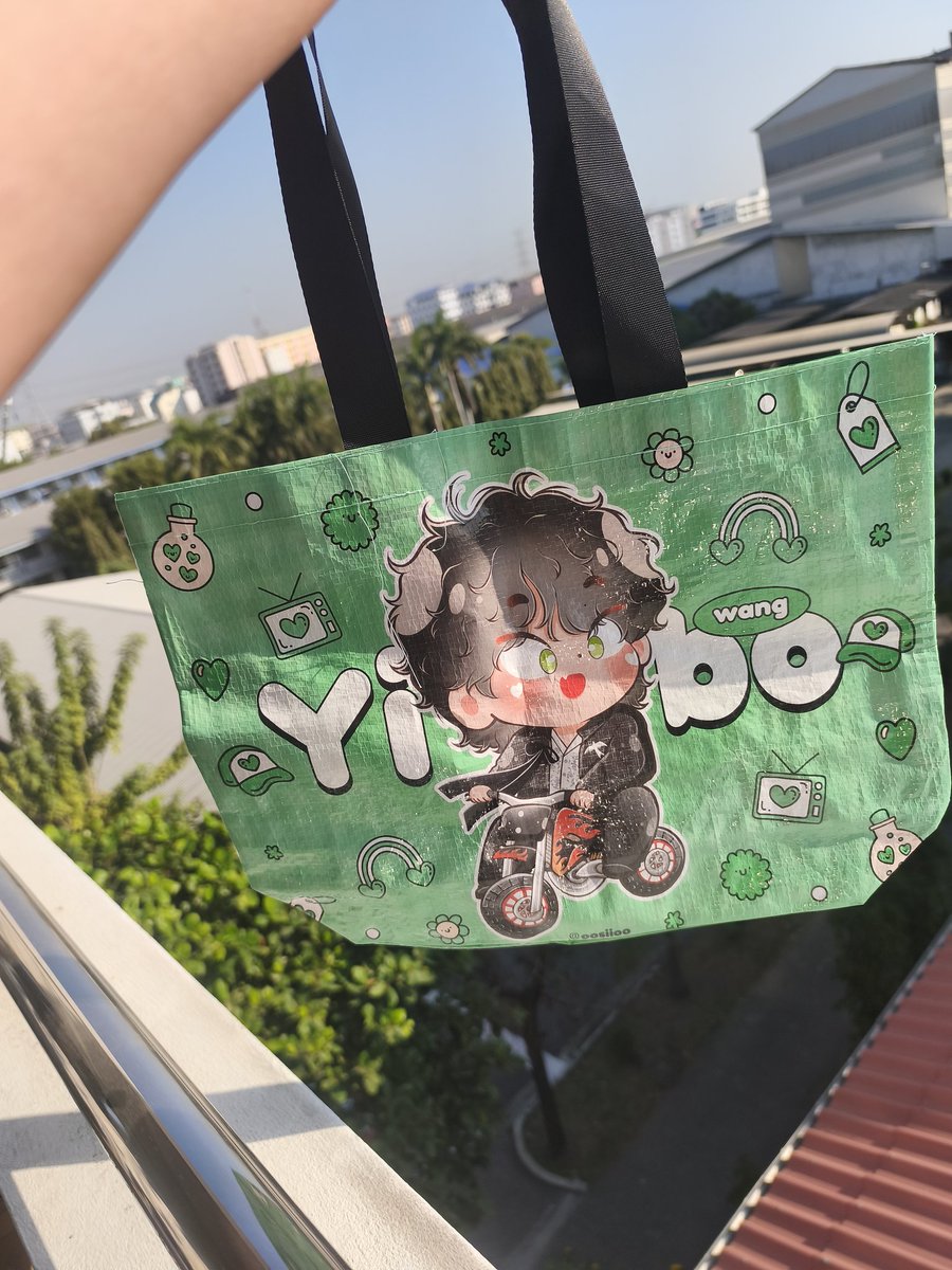 Bogy_Butler's tweet image. มาถึงแน๊วค๊าบบบบ ขอบคุณที่เปิดหารค๊าบบบ #กิ๊ฟอเวย์ของคุมยิ้ม