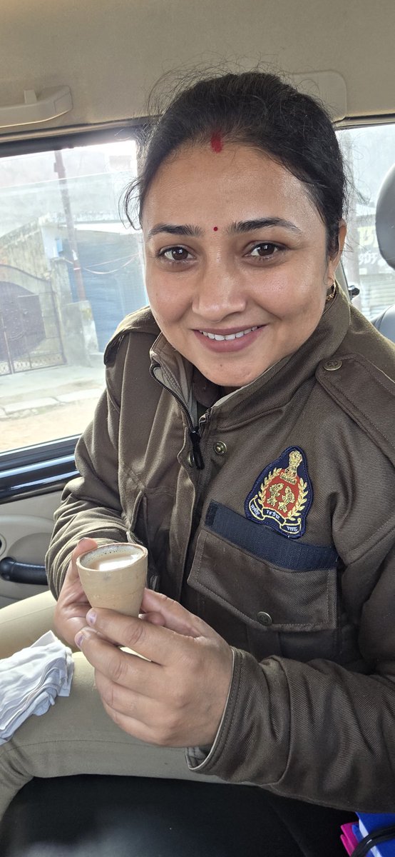 KULDEEPKAURUPP's tweet image. हे पार्थ! 
हर परिस्थिति में मुस्कुराओ, क्योंकि असली ताकत 
       आपका आत्मविश्वास है ... 🙏🫰
*सत श्री अकाल जी सारेया नू* 🙏
#workingwomen #strongwomen #struggle #succes #LoveRespect #TeaTime #x