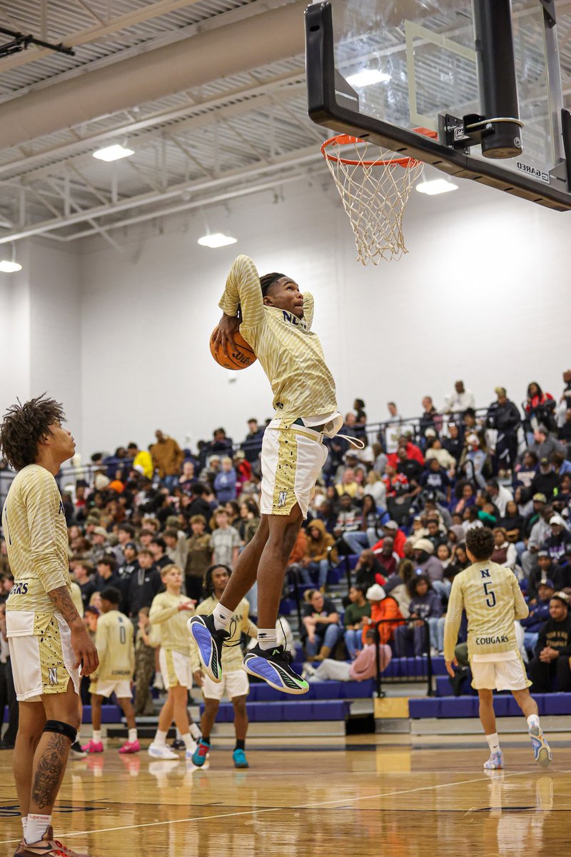 NHS0824's tweet image. @baconnetworkllc your pregame footage of @NewnanHoops before the EC game is 🔥💯. Thank you for bringing more exposure to our amazing student athletes. 

@Mike_WhiteJr @Trent_Gatz @Cuga4Life 
@SleeperMedia @TimesHerald @lgscouting @najehwilk @DStJohn27 

youtu.be/tZkYERg5xTI