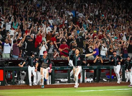 SleeperDbacks's tweet image. RT if you miss Arizona Diamondbacks baseball.