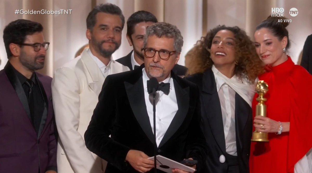 Boxreport's tweet image. Não paramos de sorrir! 🇧🇷
#GoldenGlobes2026