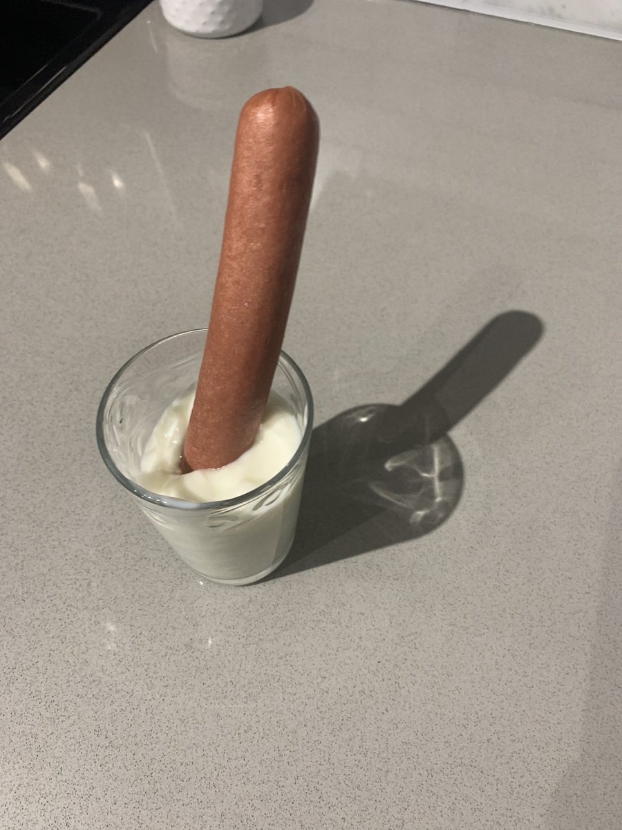 Despite constant effort, my cooking skill has plateaued over the past weeks

For this dish, I decided to put a "twist" on my presentation.

Here's my grilled cheese!