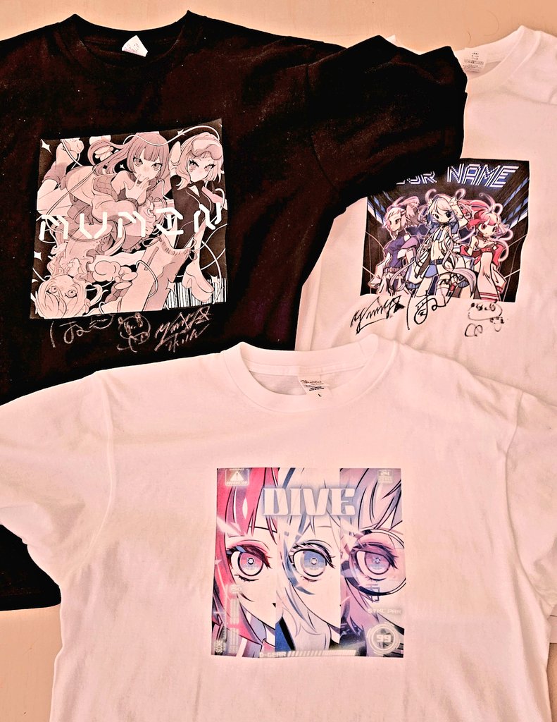 Tシャツどれにしようかと…DIVEかな☺️ #東京電脳