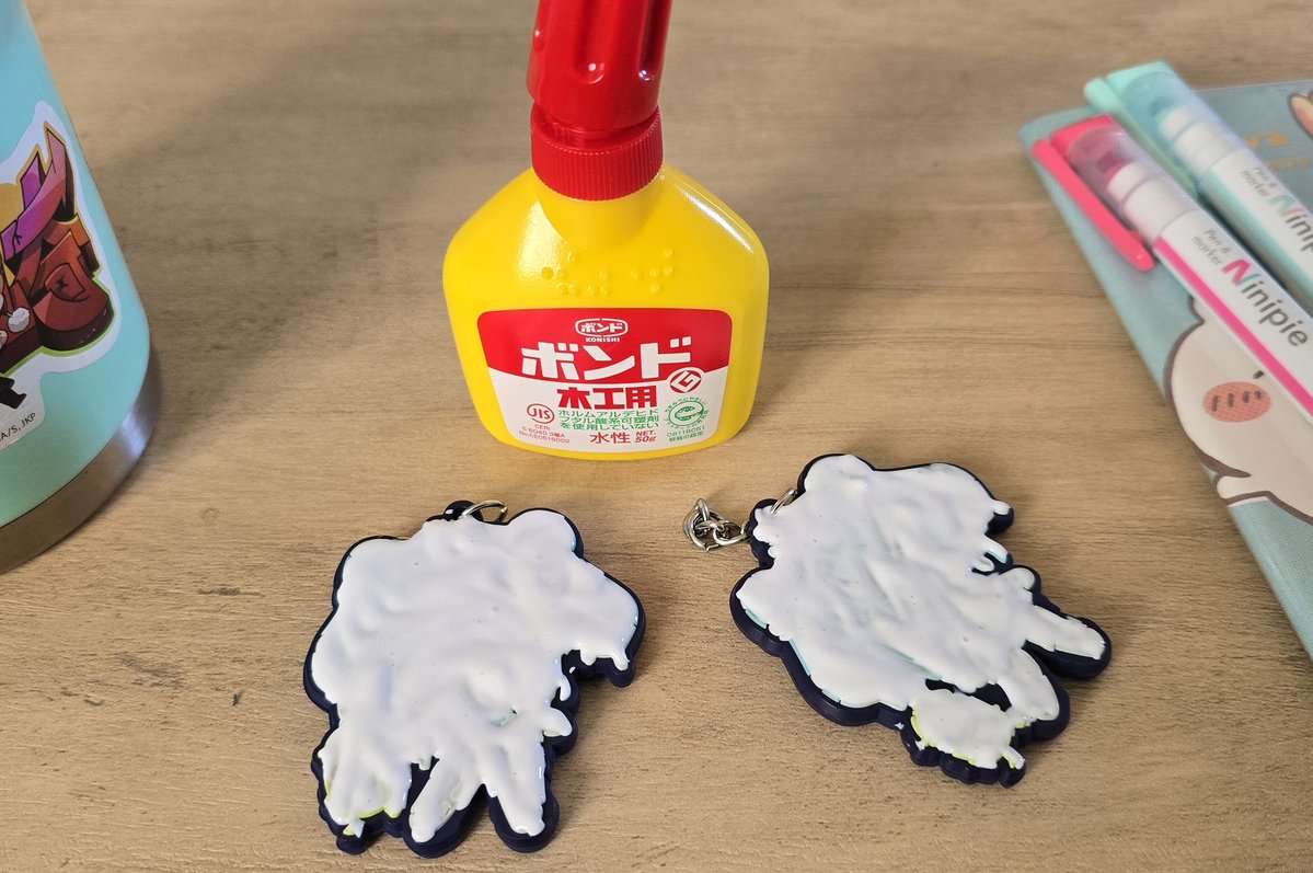 PiaPiUFO's tweet image. How to Clean your Rubber Straps 🧵