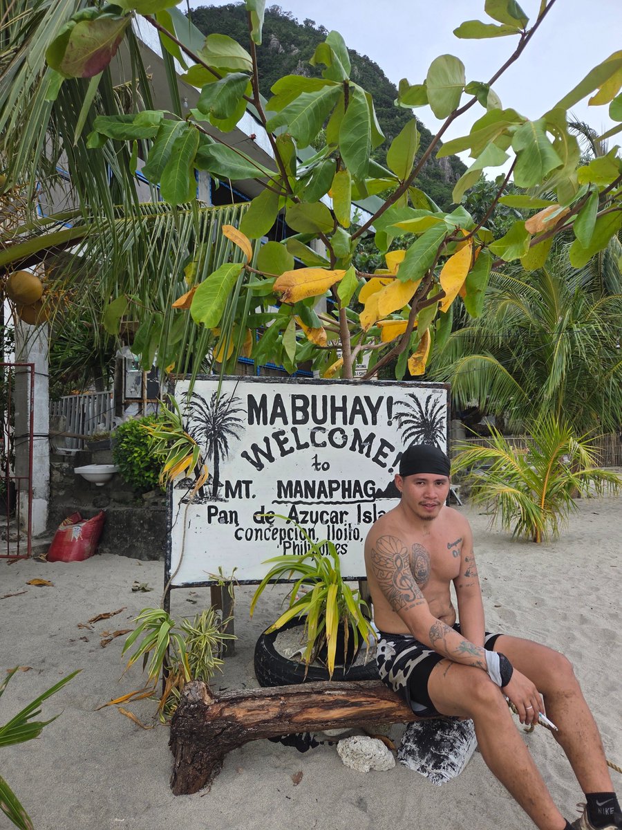 addi_nonymous tweet media