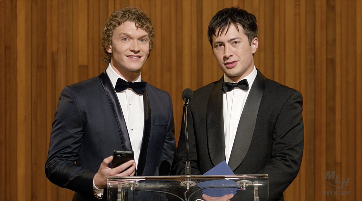 livietaekook's tweet image. Si los ven yéndose al baño no los detengan #GoldenGlobes