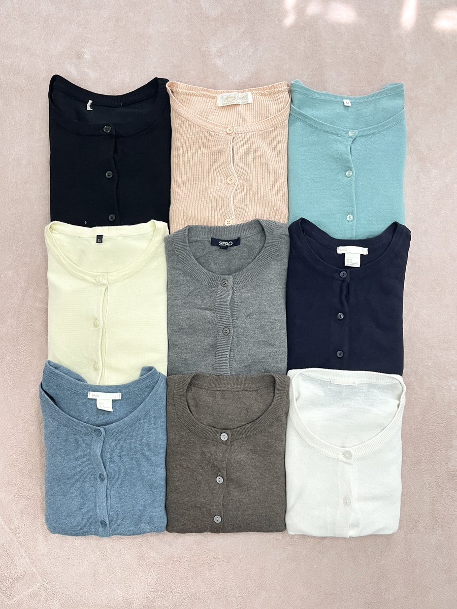 Cardigan 🦢 uniqlo h&amp;m muji ...
ราคา 30-80 บาท

🪞ลงวันนี้ 20.20 งับ ( 12 ม.ค. )

🍓รี ฟอล ปัก ลด 5 บาท

#ส่งต่อเสื้อผ้ามือสอง #ส่งต่อเสื้อผ้ามือ2 #ส่งต่อ #เสื้อผ้ามือสอง #ส่งต่อเสื้อผ้า #เสื้อผ้ามือ2 #เสื้อผ้ามือสองสภาพดี