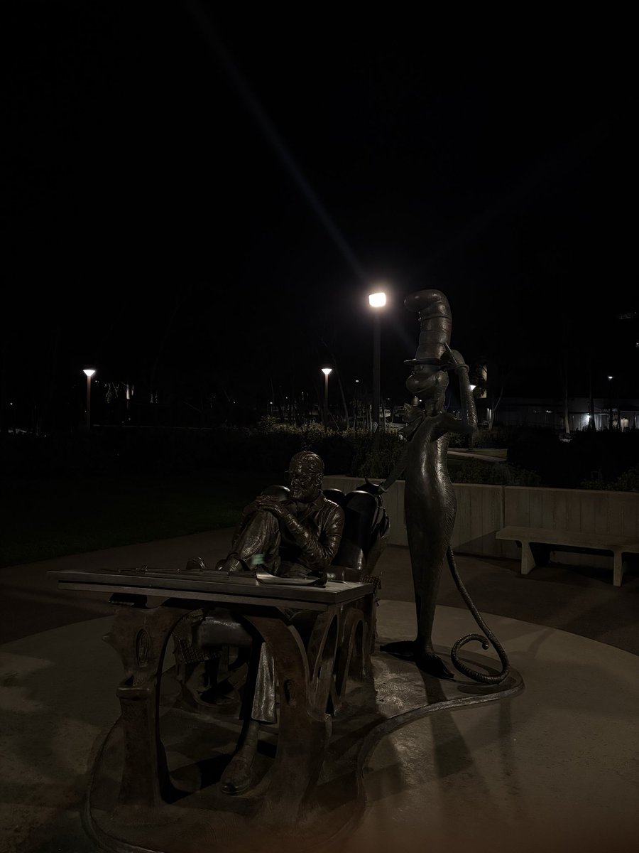 Ellison Locke 2028 tweet media