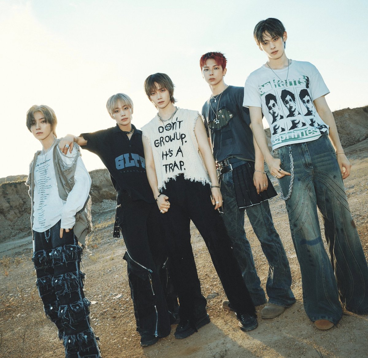 nugupromo's tweet image. NOMAD have disbanded.

They will remain under NOMAD Entertainment and pursue individual activities.