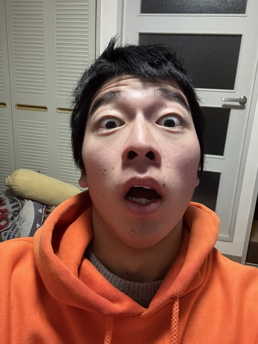 オレがサムネ作った時の自撮り4選