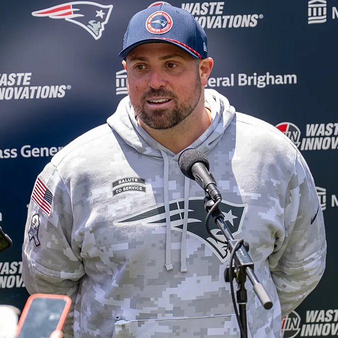 Someone who deserves a lot of credit but hasn’t gotten much nationally: Zak Kuhr. He was initially the Patriots’ ILBs coach and was thrust into the DC role after Terrell Williams was diagnosed with prostate cancer.

This Patriots defense has answered the call — playing physical