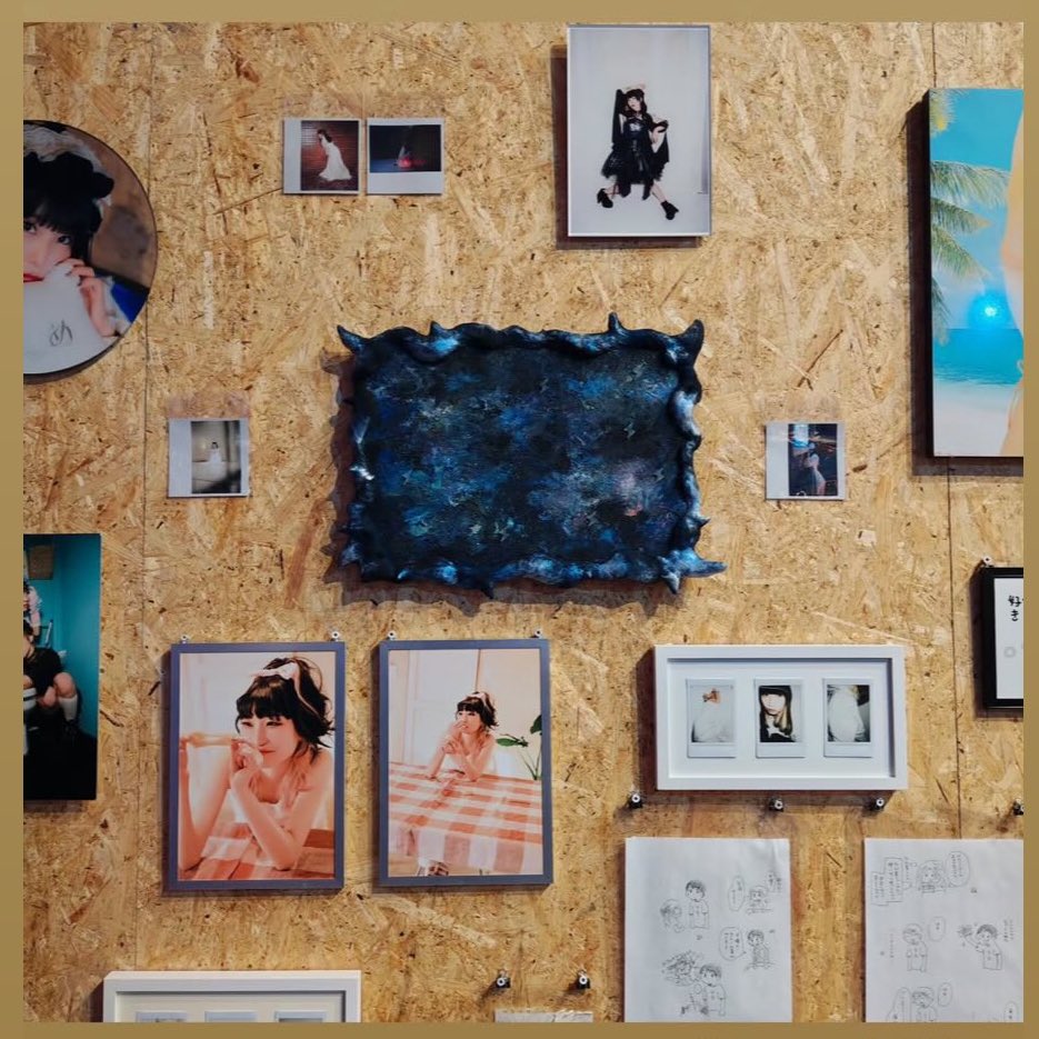 #でんぱエンディング一年祭
くらげ蔵出し展エリアで作品を展示させていただいています！
でんぱ組.incが宇宙を救った後の宇宙…？のようなものです、ぜひご覧いただけると嬉しいです✨