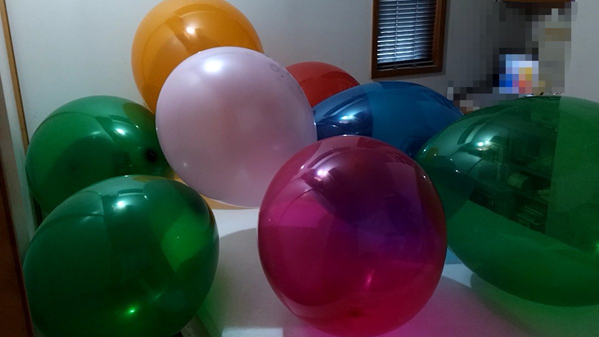 寒いのでファンヒーターとエアコンかけて風活
UN16のクリスタルは大きくて綺麗ですね
経年変化と数回使いでかなりやわやわ😇