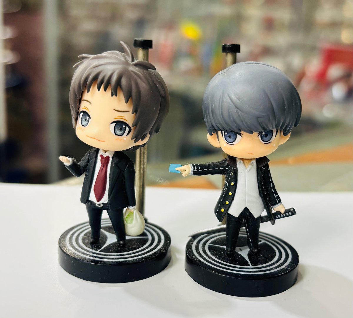 info＞ #ペルソナ4 ワンコインフィギュア 主人公さん＆足立透さん入荷してます👓 現状品なのでお求めやすい価格で売り場だししてます！  このほかペルソナシリーズグッズも在庫不足してますので1点1点しっかり査定させて頂きます📺 是非お持ち込み下さい～ #ペルソナ #中野 ...