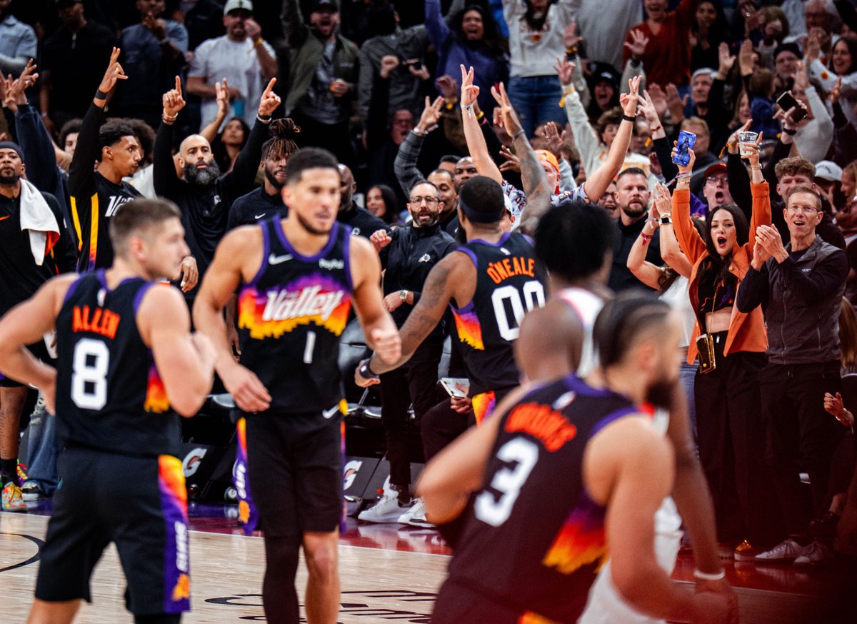 SunsAreBetter's tweet image. At 24-15, this is the best the Suns have been at this point in a season since the 64-win Suns team of 2021-22.

The Suns are back.