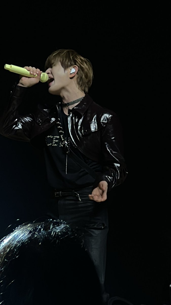 JessBar82's tweet image. Onew ❤️