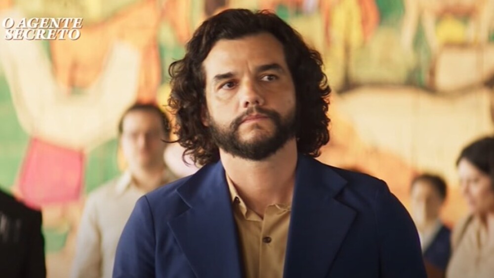 brshollywood's tweet photo. PAi DO BRASIL! 🇧🇷

Wagner Moura vence o Globo de Ouro de Melhor Ator de Filme de Drama!

Esse é o segundo prêmio conquistado por O Agente Secreto no #GoldenGlobes2026 https://t.co/3Nypk3tAVW