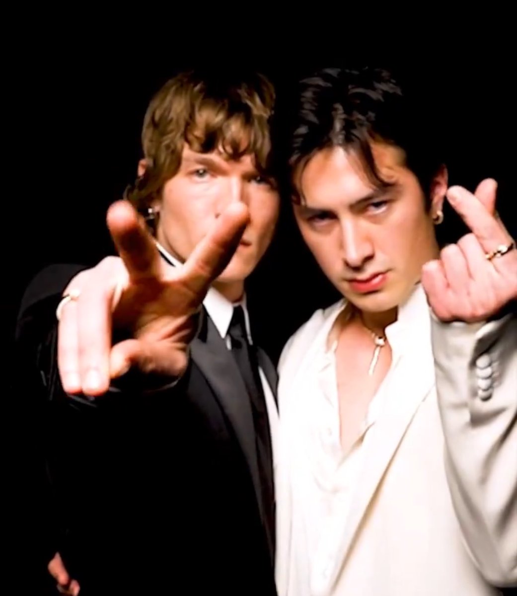 they are a set do NOT separate!!!!!