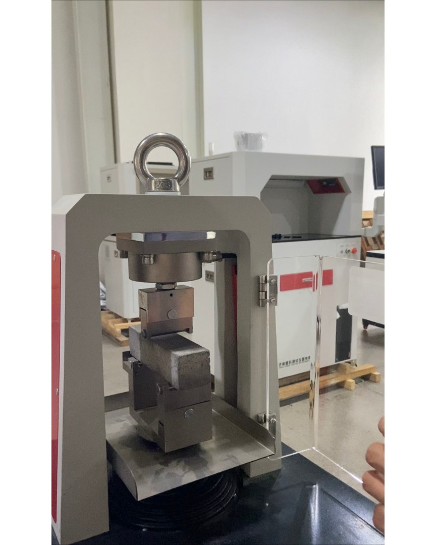 JK_Instrument's tweet image. This is our Cement Flexure and Compression Testing Machine—built exclusively to run both tests on cement specimens, with full customization: adjust specimen sizes, tweak test parameters, fit your inspection standards. 
#UniversalTester #PressureTestingMachine
