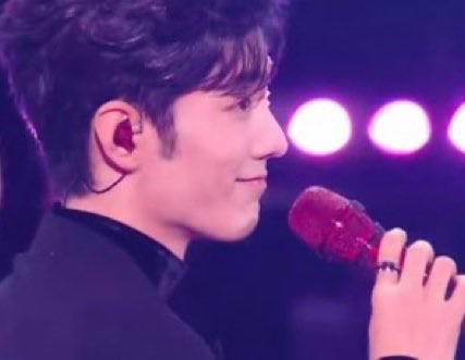 XZhanbaobao's tweet image. 🐰: “เขา” มีความสุข ดังนั้นจึงมีความสุข 🎶

🐷 “เขา” ชอบขนของเหมือนย้ายบ้าน 🏕️

ปริศนา เขาไหนหนอ ใช่ เขา เดียวกันไหม เฉลยที!