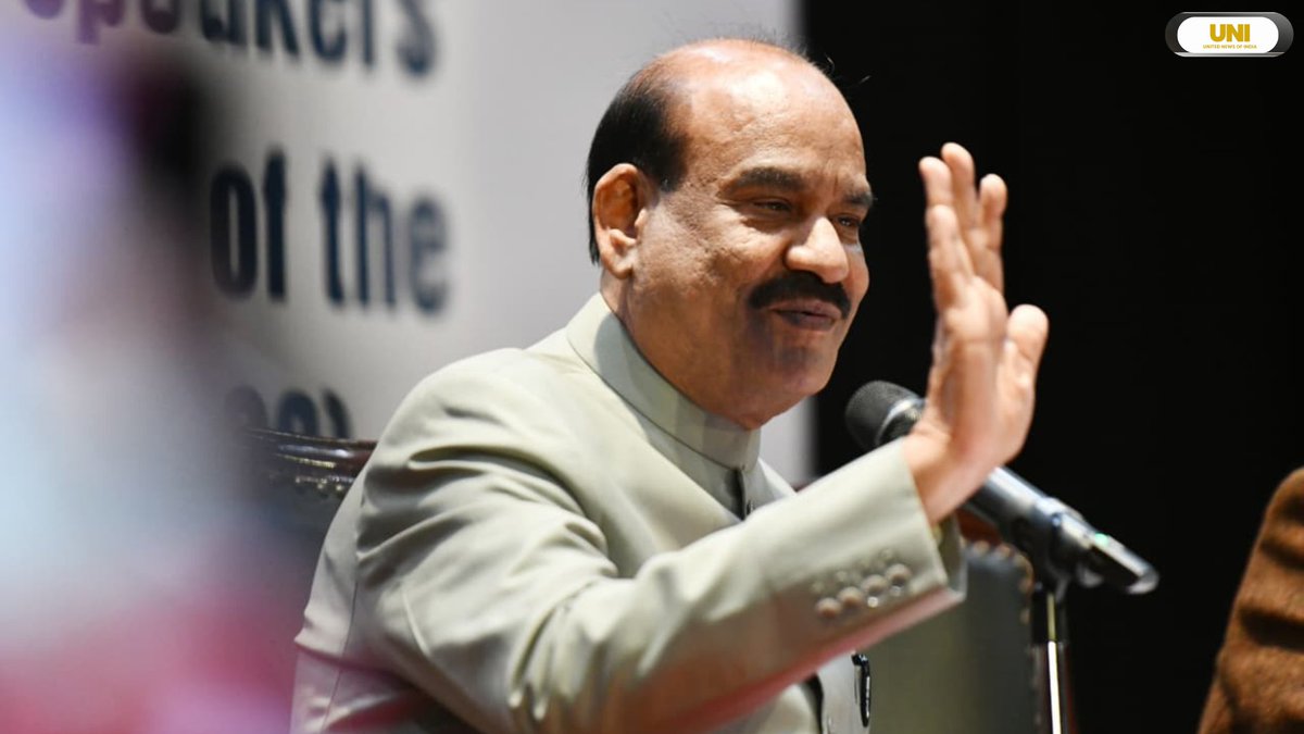 uniindianews's tweet image. In Photos | Lok Sabha Speaker Om Birla addressed a press conference in Delhi today.

📸: Prem Singh / UNI

@ombirlakota | @loksabhaspeaker |  #LokSabhaSpeaker | #OmBirla | #PressConference | #Delhi